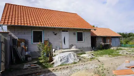 Eladó családi ház, Sándorfalva 2 szoba 70 m² 39.9 M Ft Eladó családi ház, Sándorfalva 2 szoba 70 m² 39.9 M Ft