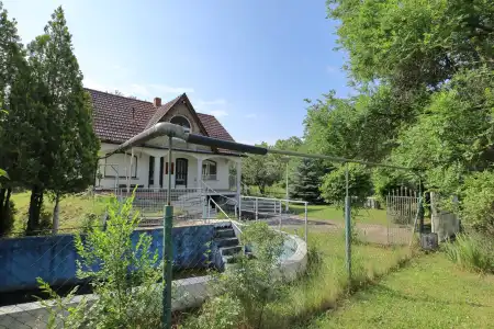 Eladó családi ház, Szeged 4 szoba 160 m² 47.9 M Ft