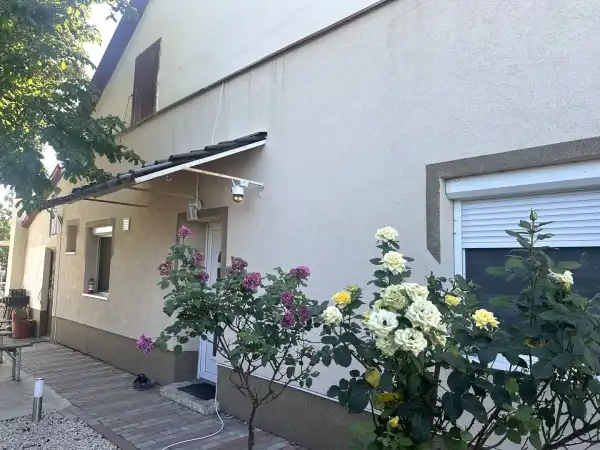 Eladó házrész, Szőreg 2 szoba 84 m² 34.5 M Ft