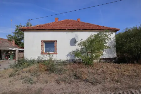 Eladó tanya, Dóc 2 szoba 78 m² 18.9 M Ft