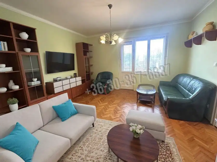 eladó téglalakás, Szeged