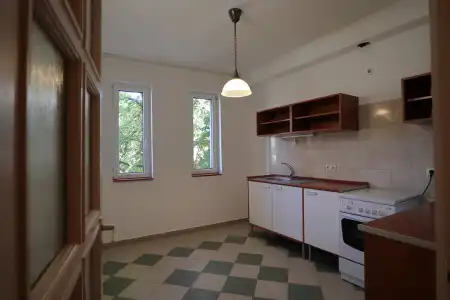 Kiadó téglalakás, Szeged 2 szoba 58 m² 175 E Ft/hó