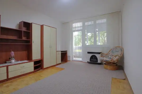 Kiadó téglalakás, Szeged 2 szoba 55 m² 150 E Ft/hó