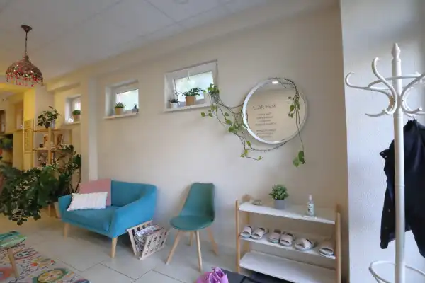 Kiadó újszerű üzlet, Szeged 10 m² 75 E Ft/hó
